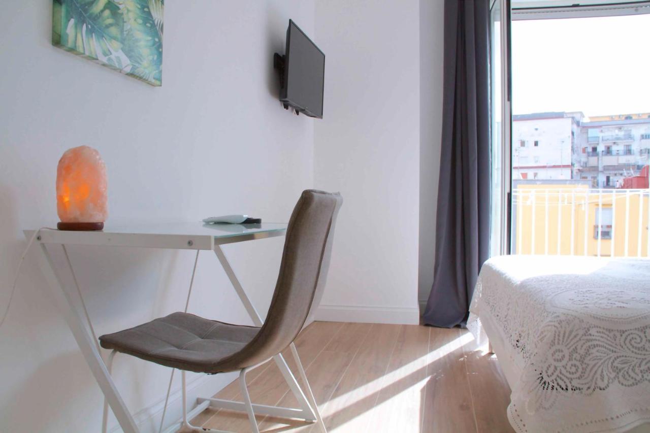 Casa Fabiana Apartment เนเปิลส์ ภายนอก รูปภาพ